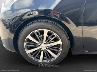 Peugeot 208 208 PureTech 82 5p. GPL Allure PERFETTA BLACK EDITION Grigio usata Qualiano