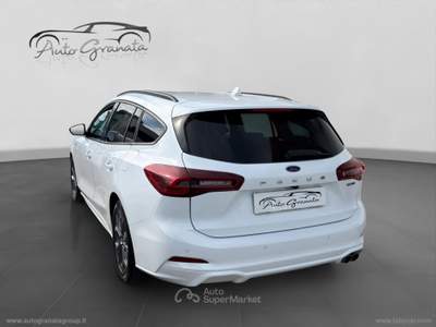 Ford Focus Focus 1.0 EcoBo.Hyb.125 SW ST L.Des. SPETTACOLARE! Bianco usata Qualiano