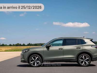 Volkswagen Tiguan 1.5 eTSI 150 CV ACT DSG Elegance Argento usata Pieve di Cento