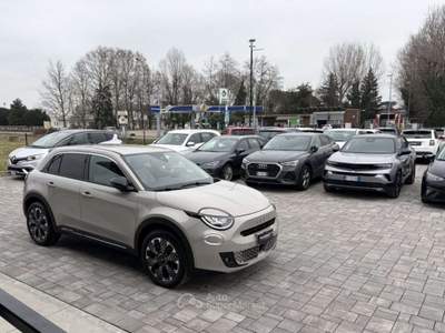 Fiat 600 Hybrid DCT MHEV La Prima ANCHE NEOPATENTATI Beige usata Russi