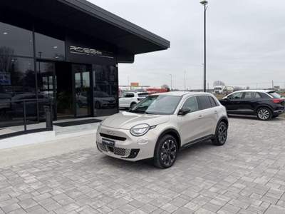 Fiat 600 Hybrid DCT MHEV La Prima ANCHE NEOPATENTATI Beige usata Russi