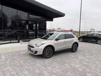 Fiat 600 Hybrid DCT MHEV La Prima ANCHE NEOPATENTATI Beige usata Russi