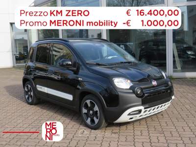 Fiat Pandina 1.0 FireFly 70cv S&S Hybrid Cross Nero usata Seregno