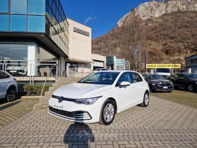 Volkswagen Golf Golf 1.5 TSI EVO ACT Life Bianco usata Prevalle