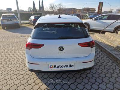 Volkswagen Golf Golf 1.5 TSI EVO ACT Life Bianco usata Prevalle