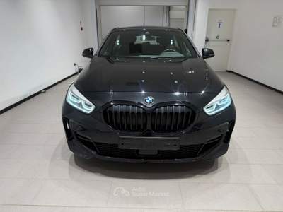 BMW Serie 1 118i 118i 5p. Msport ** Nero usata Meda