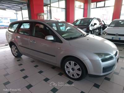 Ford Focus CC C-Max 1.6 TDCi (110CV) Ghia DPF Argento usata Bisceglie