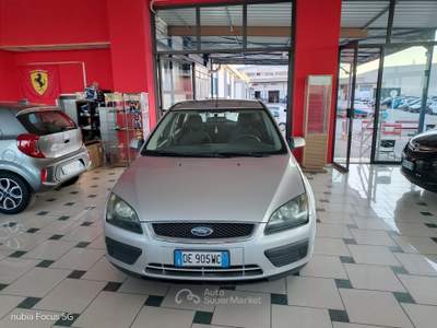 Ford Focus CC C-Max 1.6 TDCi (110CV) Ghia DPF Argento usata Bisceglie