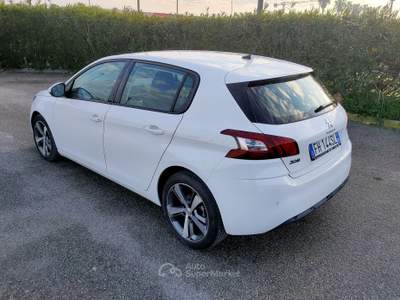 Peugeot 308 PERFETTA 1.6 hdi TAGLIANDATA PEUGEOT Bianco usata Molfetta