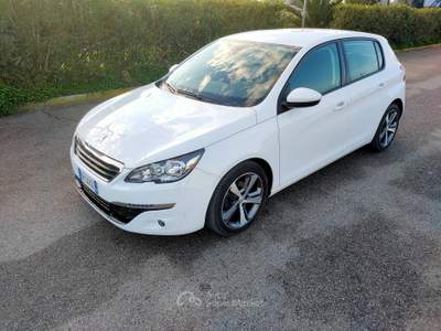 Peugeot 308 PERFETTA 1.6 hdi TAGLIANDATA PEUGEOT Bianco usata Molfetta