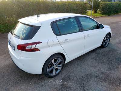 Peugeot 308 PERFETTA 1.6 hdi TAGLIANDATA PEUGEOT Bianco usata Molfetta
