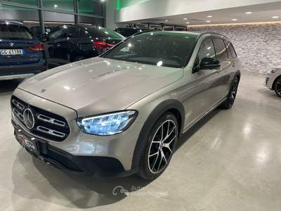 Mercedes-Benz Classe E E 220 d Mild Hybrid S.W. 4Matic Auto Premium All-Terrain Bronzo usata Ferrara