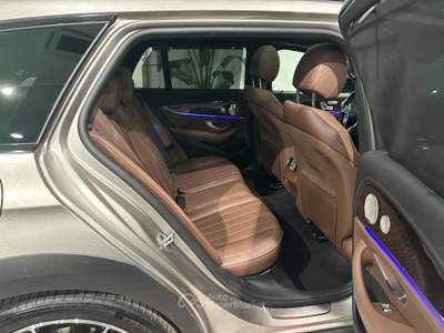 Mercedes-Benz Classe E E 220 d Mild Hybrid S.W. 4Matic Auto Premium All-Terrain Bronzo usata Ferrara