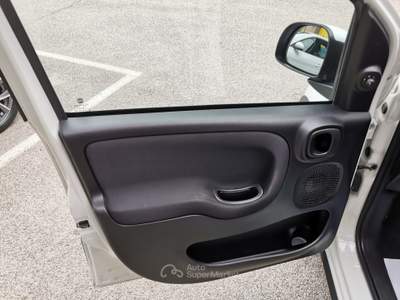 Fiat Panda FireFly S&S Hybrid City Cross IVA DETRAIBILE Bianco usata Cercola