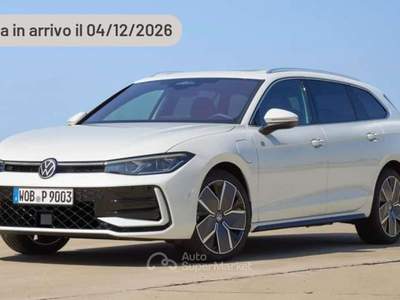 Volkswagen Passat 1.5 TSI eHybrid 204 CV DSG Business Argento usata Pieve di Cento