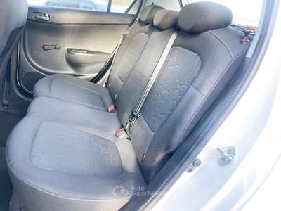 Hyundai i20 Benzina 78CV E5 Neo - 2012 Bianco usata Roma