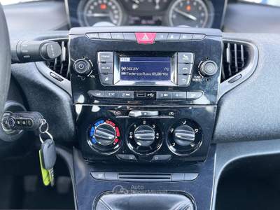 Lancia Ypsilon GPL 69CV E6 Neo - 2018 Bianco usata Roma