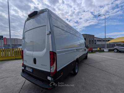 Iveco Daily 35C12 V 4100 H3 Quad-Tor RG Furgone Bianco usata Cremosano