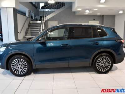 Volkswagen Tiguan 2.0 TDI 150 CV DSG EDITION PLUS + R18 + GANCIO TRA Blu/Azzurro usata Quinzano D'oglio