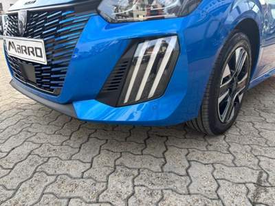 Peugeot 208 101cv Allure FARI FULL LED  DISPLAY 10" LEGA Blu/Azzurro usata Boves