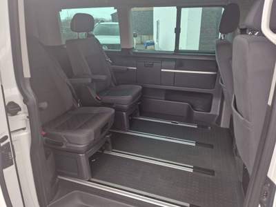 Volkswagen Multivan 2.0 BiTDI 180CV Comfortline Bianco usata Castelnuovo Rangone