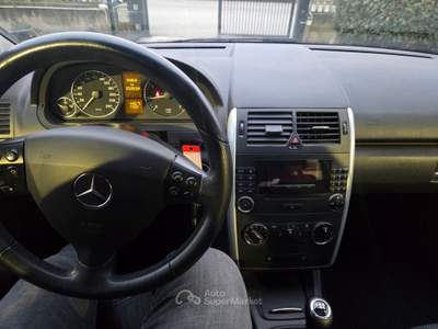 Mercedes-Benz Classe A Ideale per neopatentati Nero usata La Loggia