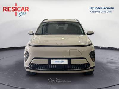 Hyundai Coupe Kona ev my25 exclusive 64,8 kwh Bianco usata Paruzzaro