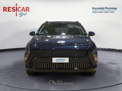 Hyundai Coupe Kona ev my25 exclusive 64,8 kwh+hp Blu/Azzurro usata Cameri