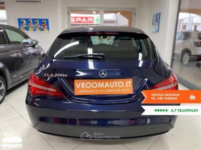 Mercedes-Benz CLA CLA 200 d S.W. Automatic Premium Blu/Azzurro usata Oristano
