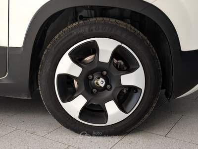 Fiat Panda Panda - 1.0 Hybrid 70cv - Pandina Cross Rosso usata Robecco sul Naviglio