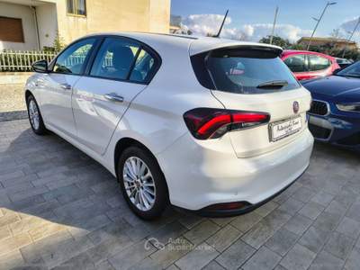 Fiat Tipo Tipo 1.6 Mjt S&S 5p. Business 130 CV Bianco usata Somma Vesuviana