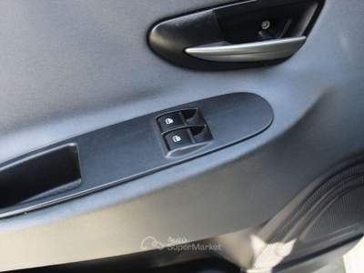 Lancia Ypsilon 1.2 69 CV 5 porte Elefantino Bianco usata Padula