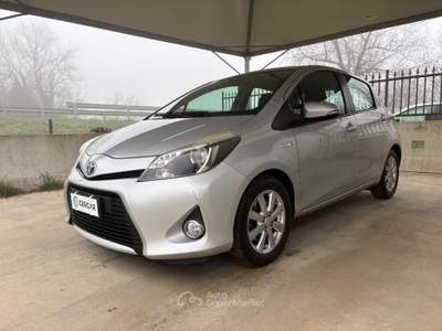 Toyota Yaris 1.5 IBRIDA OK NEOP PRONTA CONSEGNA Argento usata Pavia