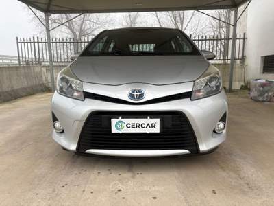Toyota Yaris 1.5 IBRIDA OK NEOP PRONTA CONSEGNA Argento usata Pavia
