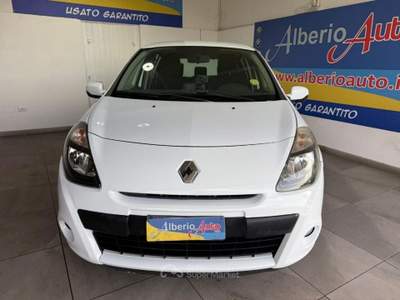 Renault Clio 1.2 16V 5 porte Live! Bianco usata ADRANO