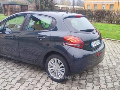 Peugeot 208 82 CV 5p. GPL Allure OK NEOPATENTATO Grigio usata Fonte