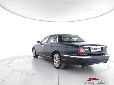 Jaguar XJ 2.7 D V6 cat Executive - PER OPERATORI DEL SETTORE Blu/Azzurro usata Corciano
