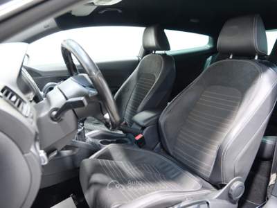 Volkswagen Scirocco 2.0 TDI 140CV DPF Nero usata Brescia