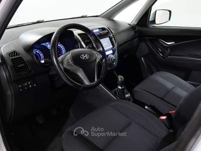Hyundai ix20 ix20 1.4 CRDI 90 CV XPossible #NAVI#RETRO CAMERA# Argento usata VILLORBA