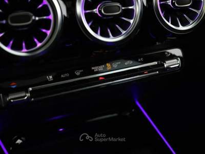 Mercedes-Benz GLA GLA 220 d 4Matic Premium Tetto Navi AMG Line Nero usata Padova