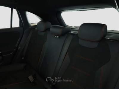 Mercedes-Benz GLA GLA 220 d 4Matic Premium Tetto Navi AMG Line Nero usata Padova