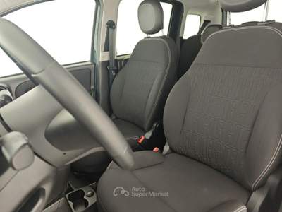 Fiat Panda Panda 1.0 FireFly S&S Hybrid City Cross Nero usata Capua