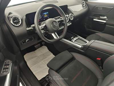 Mercedes-Benz GLA 200 200 d Automatic AMG Line Premium Grigio usata Capua