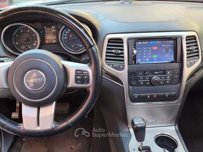 Jeep Grand Cherokee 3.0 CRD Overland + Gancio Argento usata SAN MARTINO SICCOMARIO