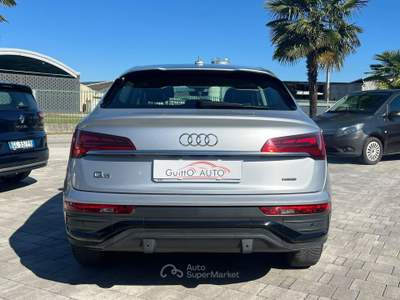 Audi Q5 204 CV quattro S tronic Business Advanced Grigio usata Manzano
