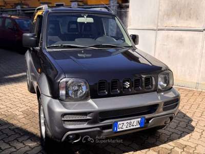 Suzuki Jimny 1.3i 16V cat 4WD Special Nero usata Torino
