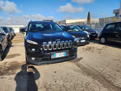 Jeep Cherokee II Limited Nero usata Conversano
