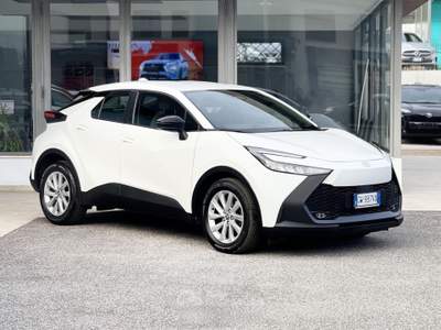 Toyota C-HR 98CV E6 Neo - 2024 Bianco usata Roma