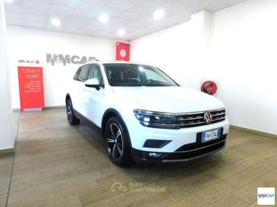Volkswagen Tiguan 2.0 TDI DSG Advanced BMT Bianco usata Isola del Liri