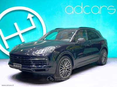 Porsche Cayenne Cayenne 3.0 V6 *TETTO*SPORT CHRONO*TELECAMERA 360* Blu/Azzurro usata Castrezzato